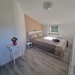 Alexandra Villa *